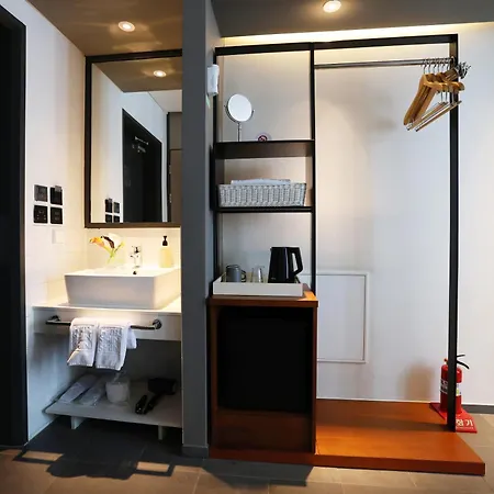 Seoul Hotel Shinshin Myeongdong Exterior photo