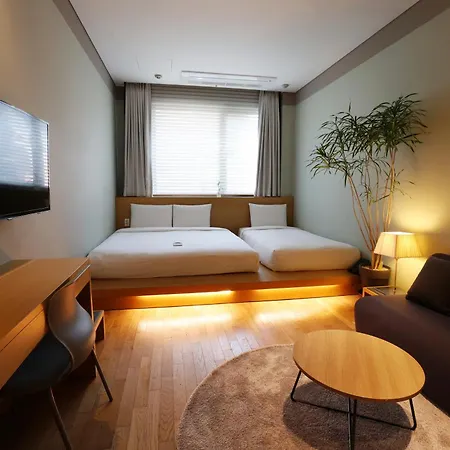 Seoul Hotel Shinshin Myeongdong Exterior photo