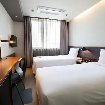 Seoul Hotel Shinshin Myeongdong Exterior photo